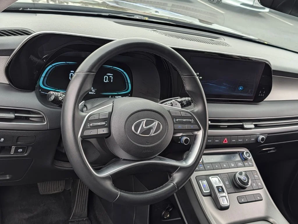 Used 2024 Red Hyundai SEL image 20