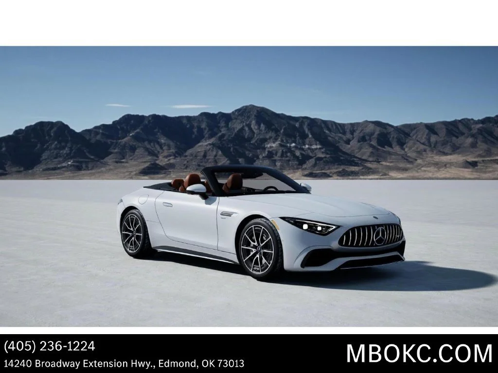 New 2027 MANUFAKTUR Moonlight White Metallic Mercedes-Benz AMG® SL 43 Roadster image 56