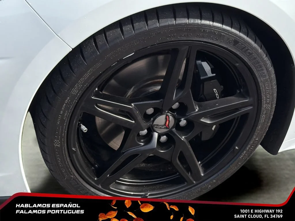 Used 2023 ARCTIC WHITE Chevrolet 3LT image 10