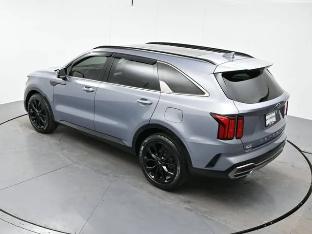 Used 2021 Everlasting Silver Kia SX image 39