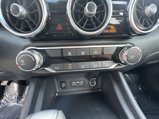 Used 2025 Gray Nissan SV image 19