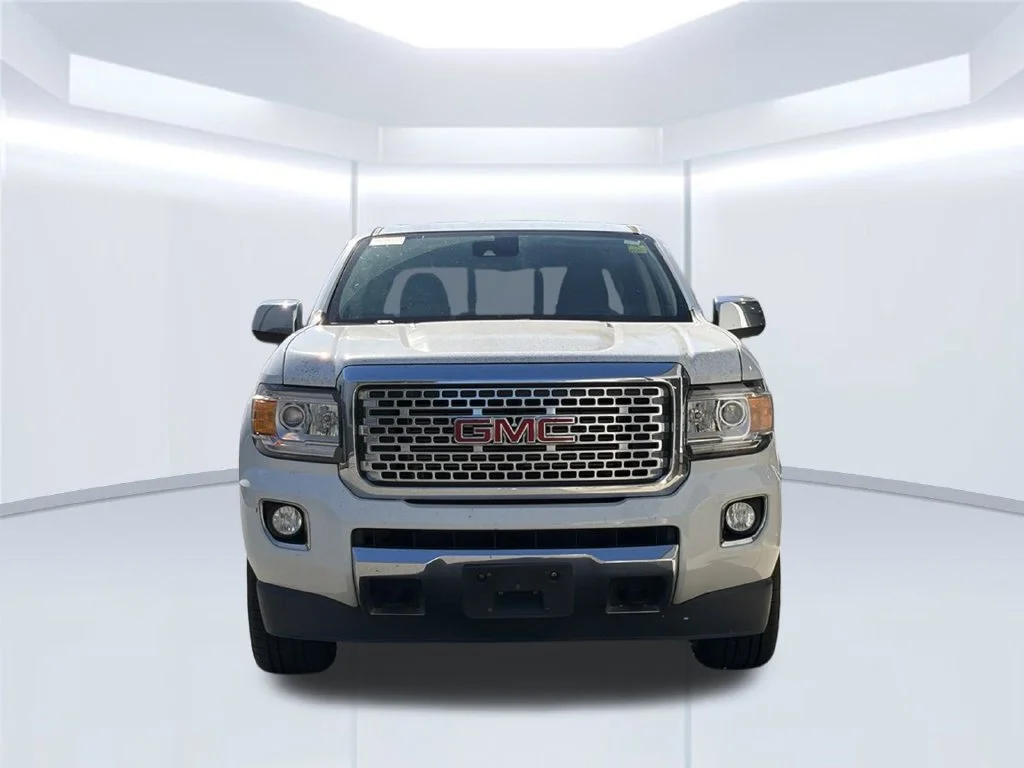 Certified Used 2018 White GMC Denali image 13