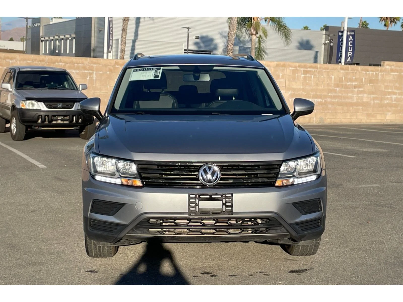 Used 2021 Pyrite Silver Metallic Volkswagen SE image 8