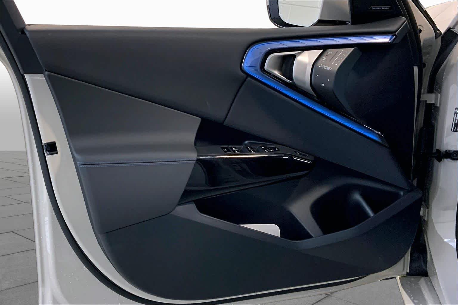 New 2026 Dune Grey Metallic BMW 30 xDrive image 10