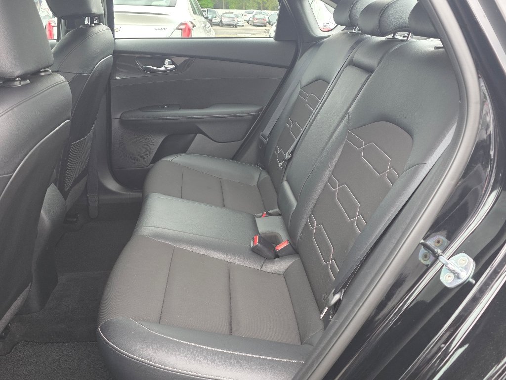 2023 Kia Forte GT-Line - Photo 29