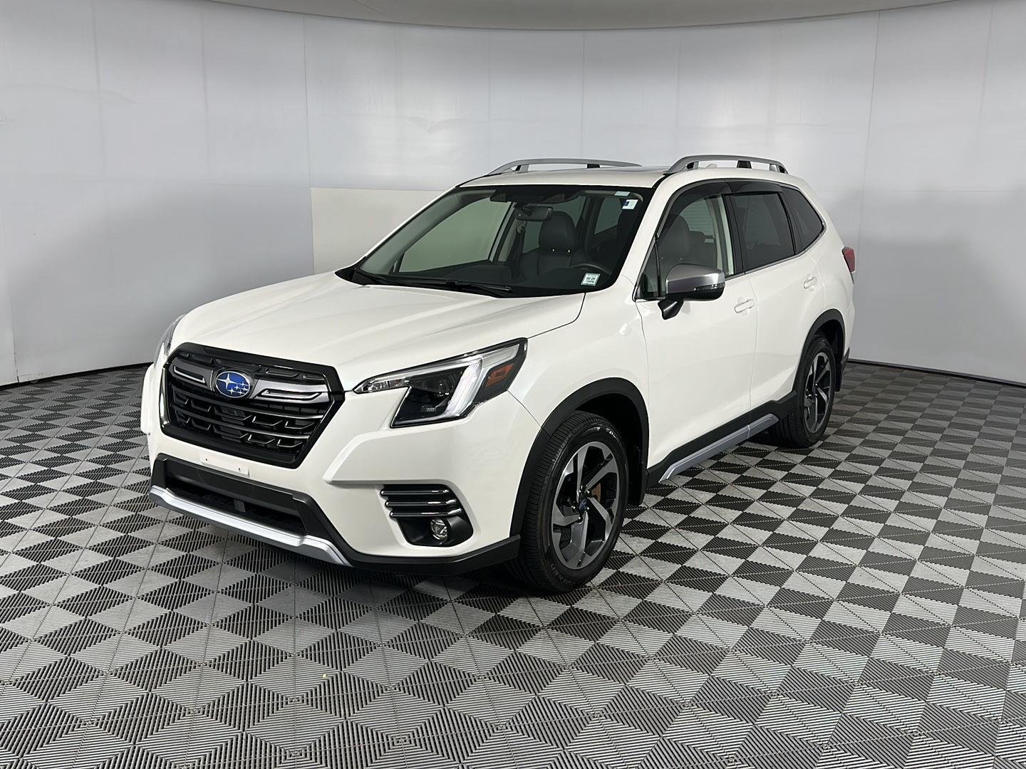 Used 2023 Crystal White Pearl Subaru Touring image 6
