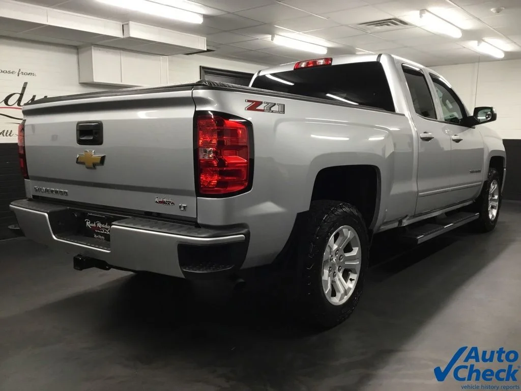 Used 2018 Silver Chevrolet LT image 10