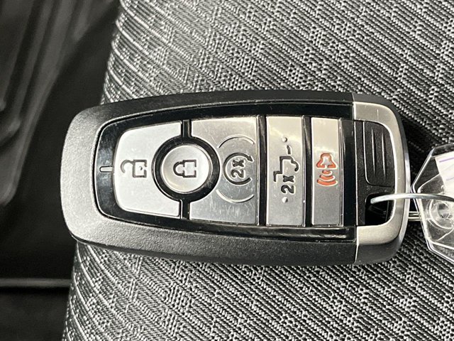 Used 2024 Agate Black Ford XLT image 32