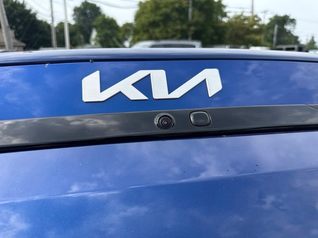 Certified Used 2025 Blue Kia EX image 16