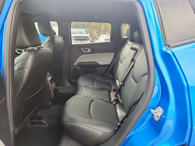 Used 2023 Blue Jeep Limited image 10