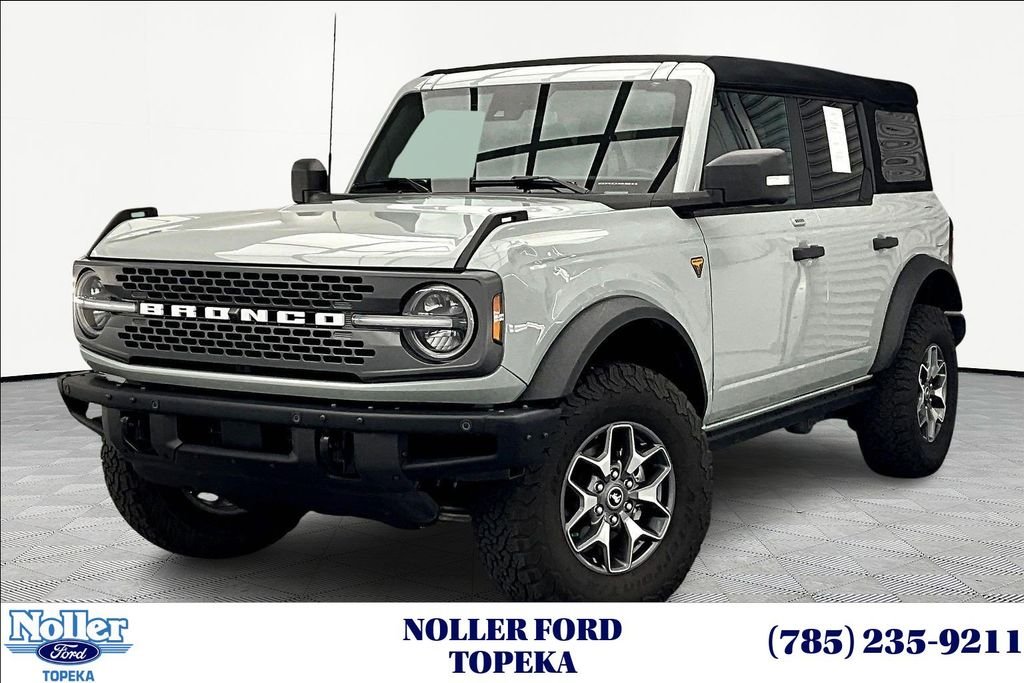 2023 Ford Bronco 4-Door Badlands