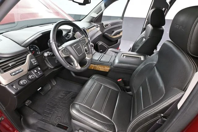 Used 2017 Red GMC Denali image 28