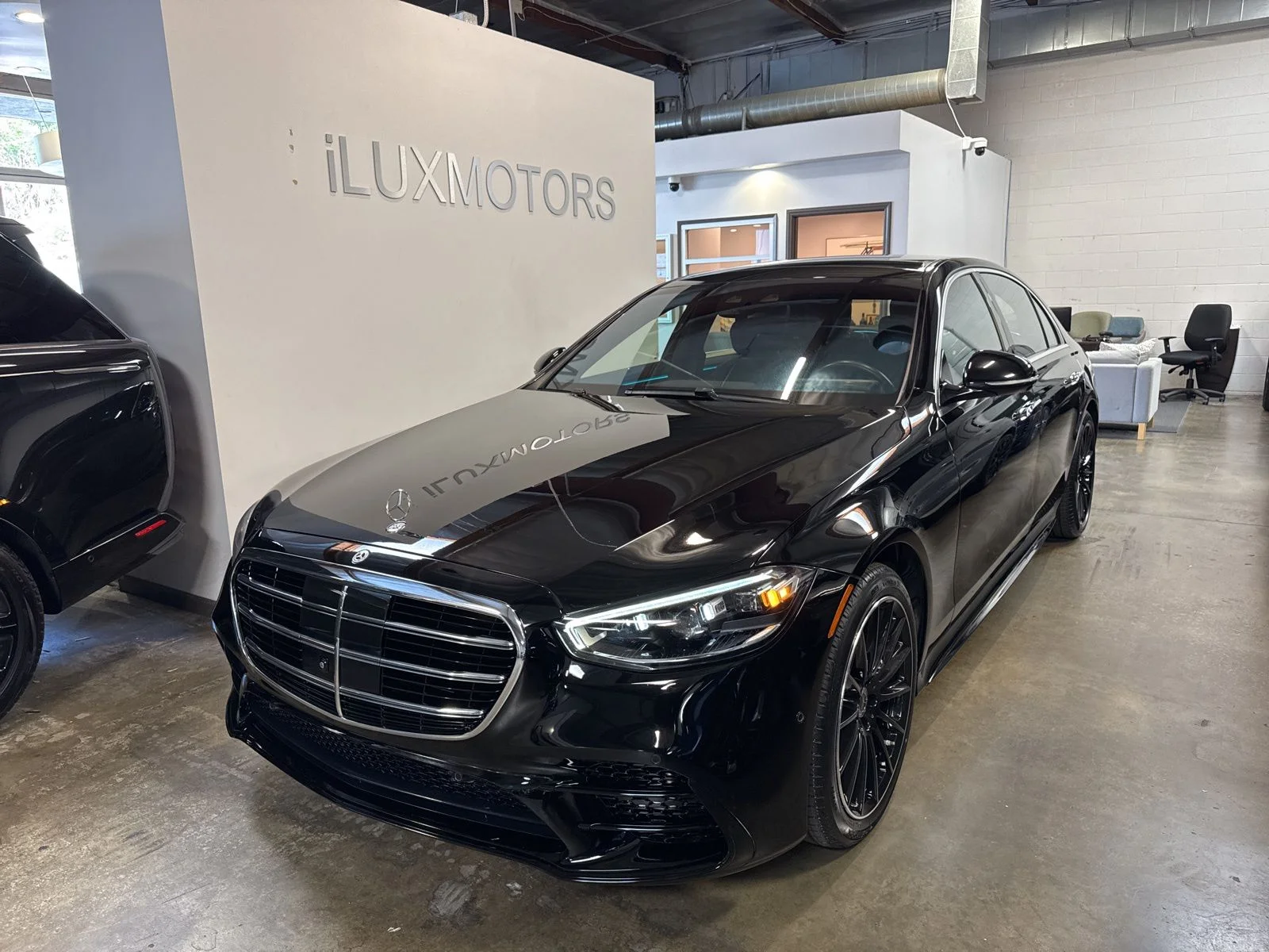 2022 Mercedes-Benz S-Class S 580 4MATIC's photo