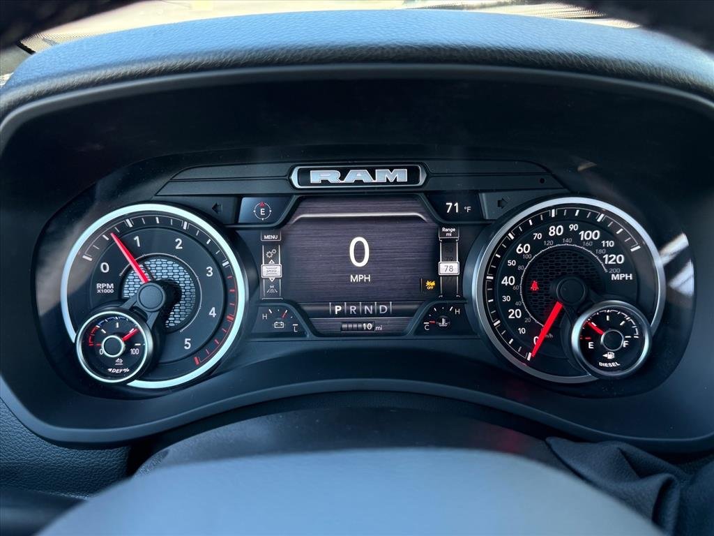 New 2026 Diamond Black Crystal Pearl-Coat Exterior Paint RAM Big Horn Crew Cab 4x4 6