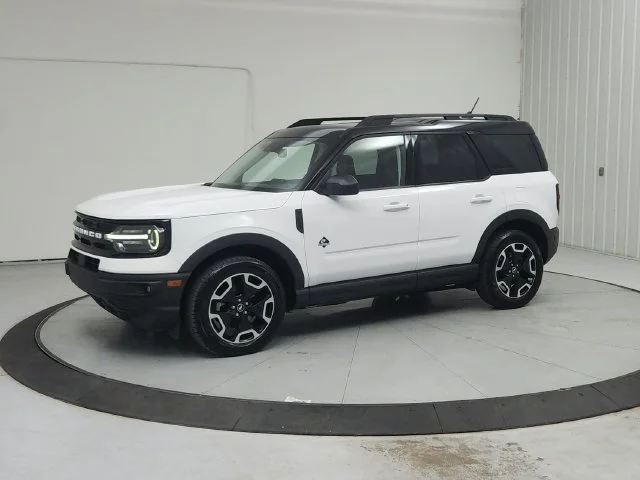 Used 2021 White Ford Outer Banks image 4