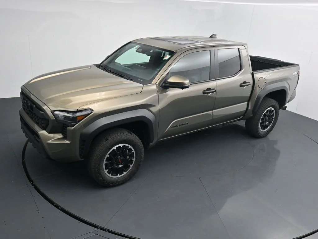 Used 2026  Toyota TRD Off-Road image 12