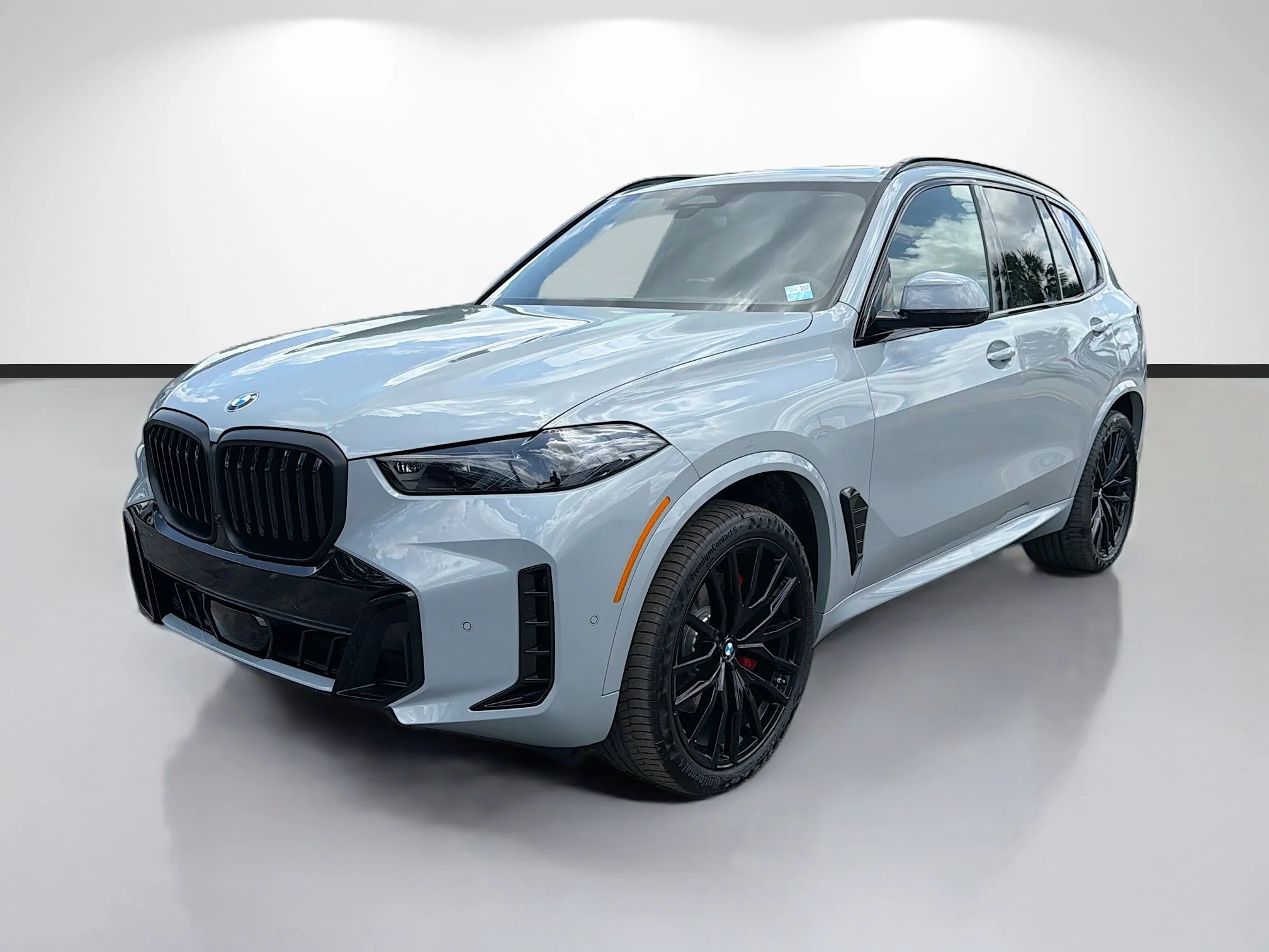 New 2026 Brooklyn Grey Metallic BMW sDrive40i image 7