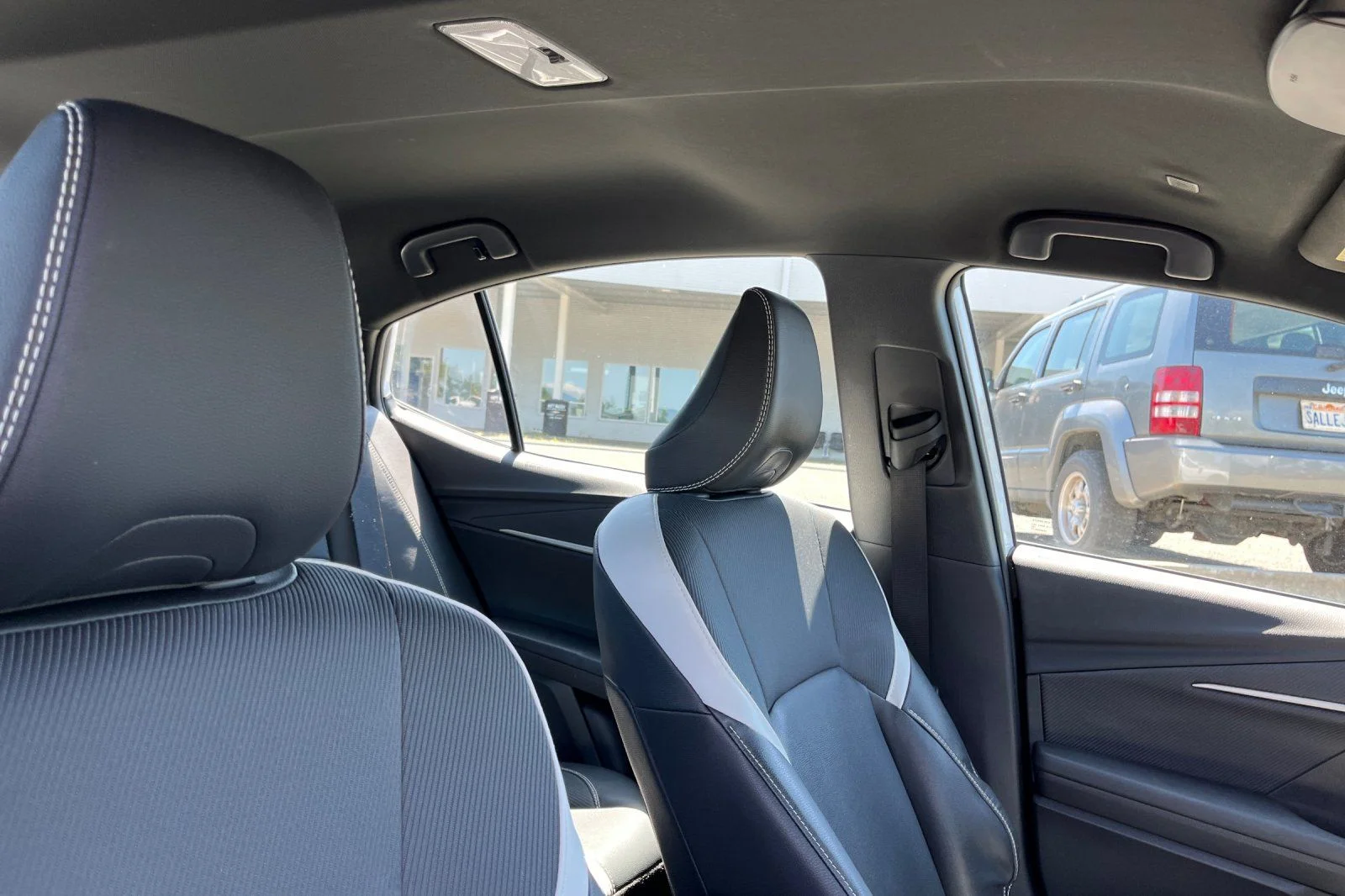 2025 Toyota Camry LE - Photo 24