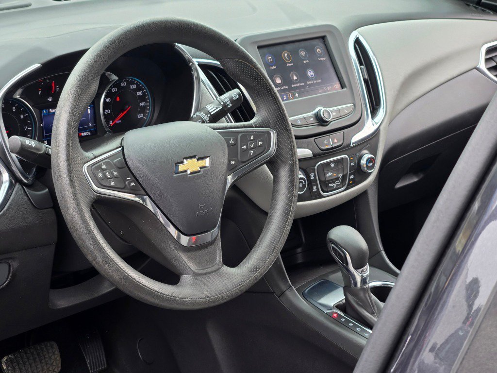 2022 Chevrolet Equinox LS - Photo 23