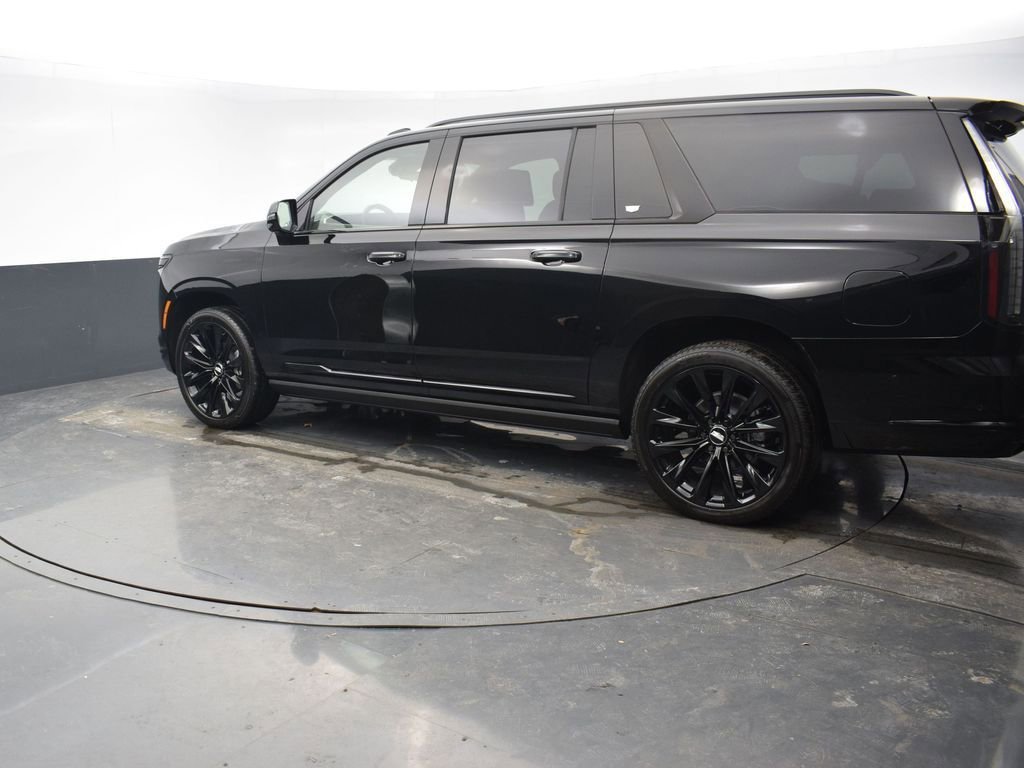 2026 CADILLAC ESCALADE ESV - Image 2