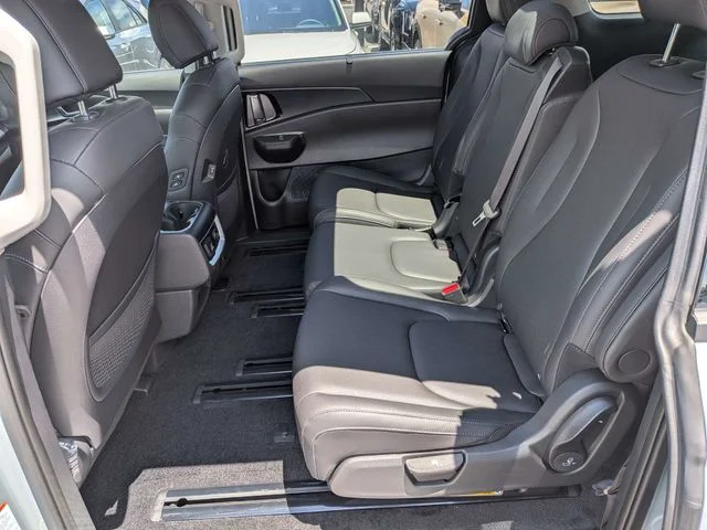 New 2026 Ivory Silver Kia SX image 15