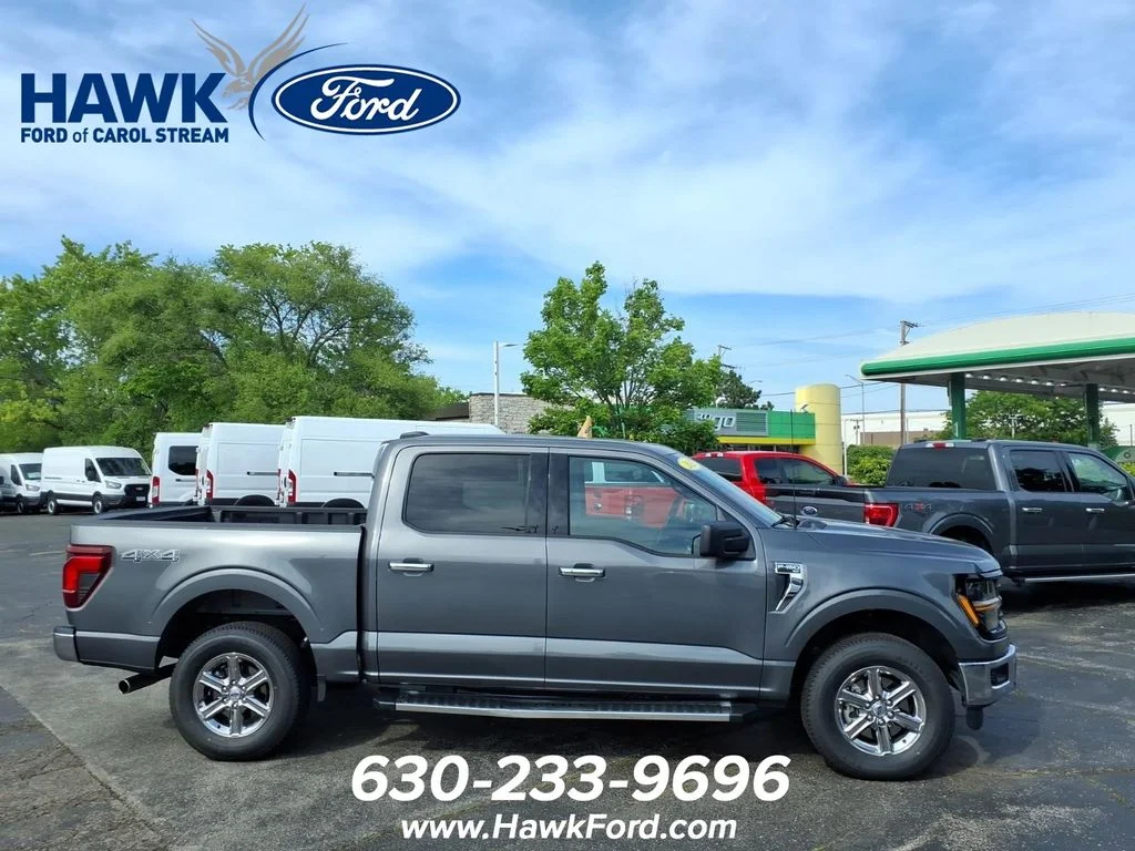 Certified Used 2025 Gray Metallic Ford XLT image 8
