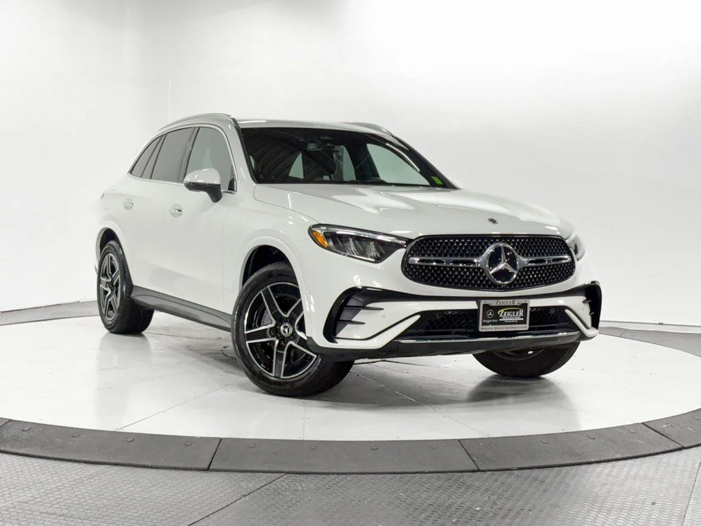 2025 Mercedes-Benz GLC