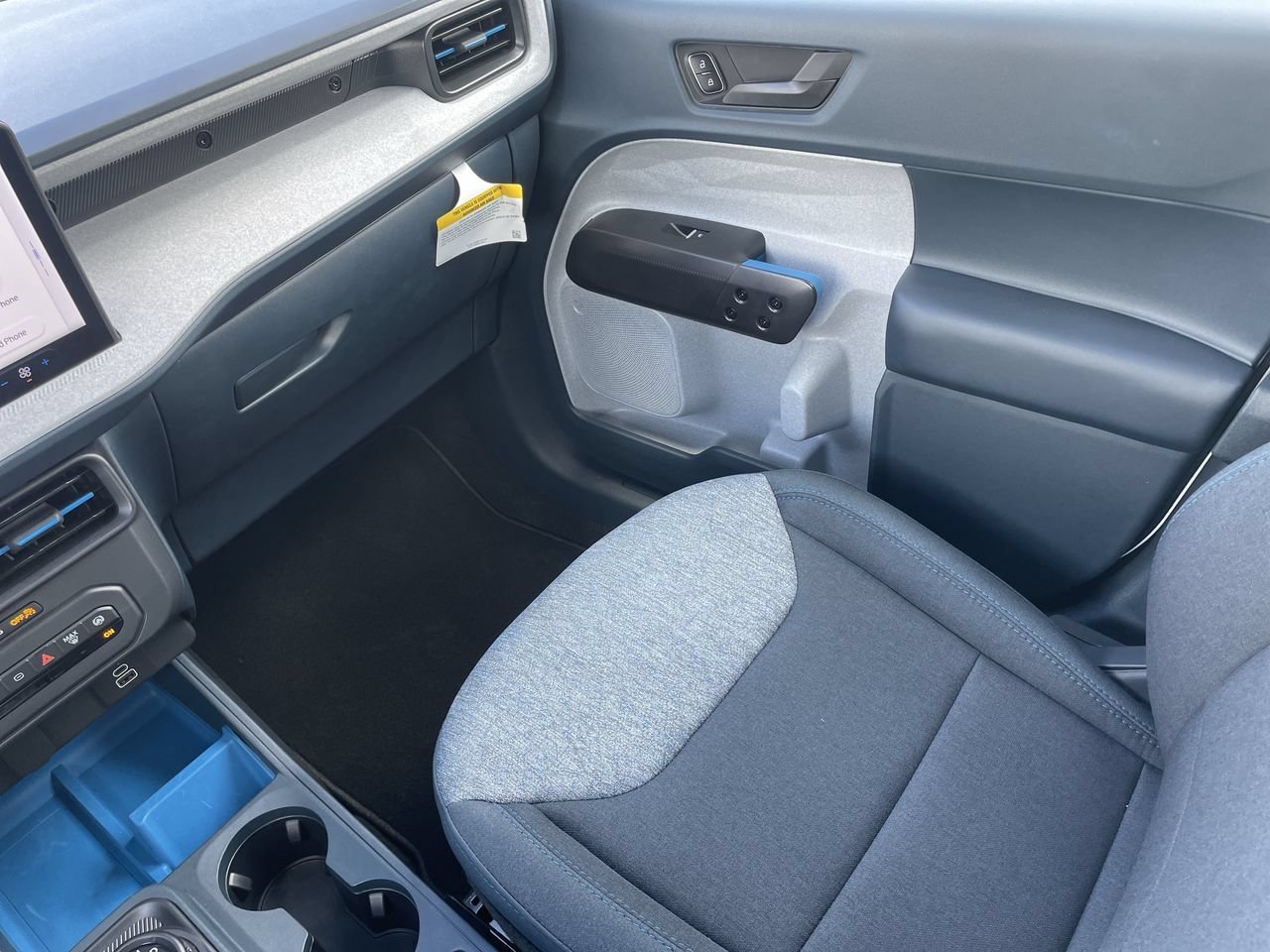 New 2026 Oxford White Ford XLT image 15
