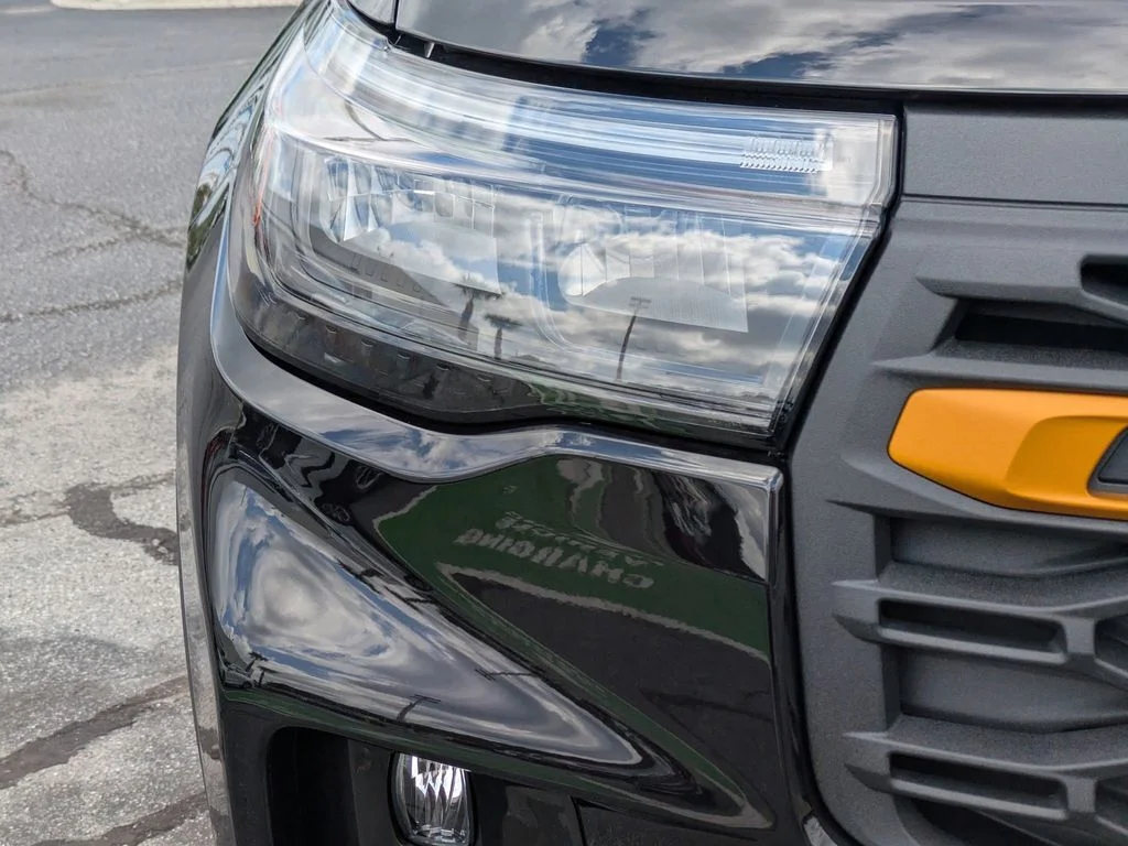 New 2026 Agate Black Metallic Ford Tremor image 10