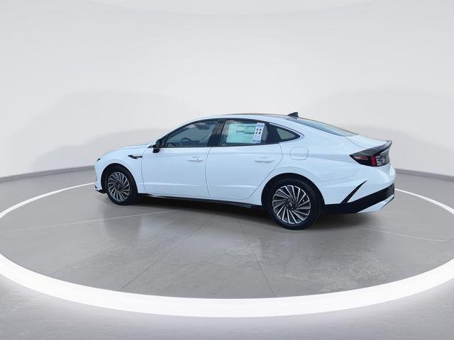 New 2026 White Hyundai SEL image 6