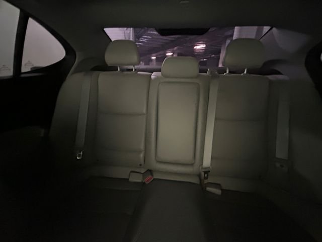 Used 2017 Silver Acura 2.4L image 19