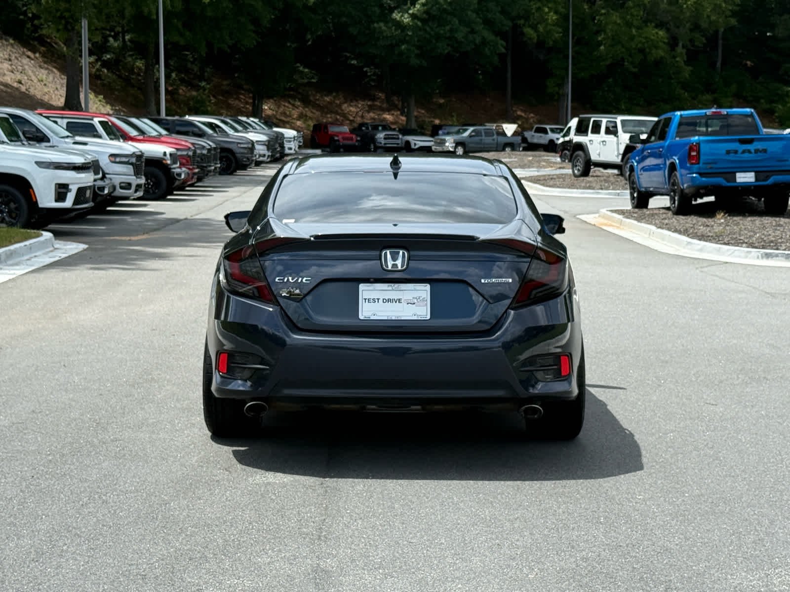 Used 2017 BLUE Honda Touring image 4