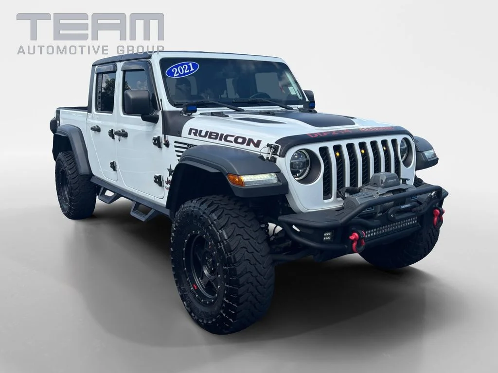 Used 2021 White Jeep Rubicon image 1