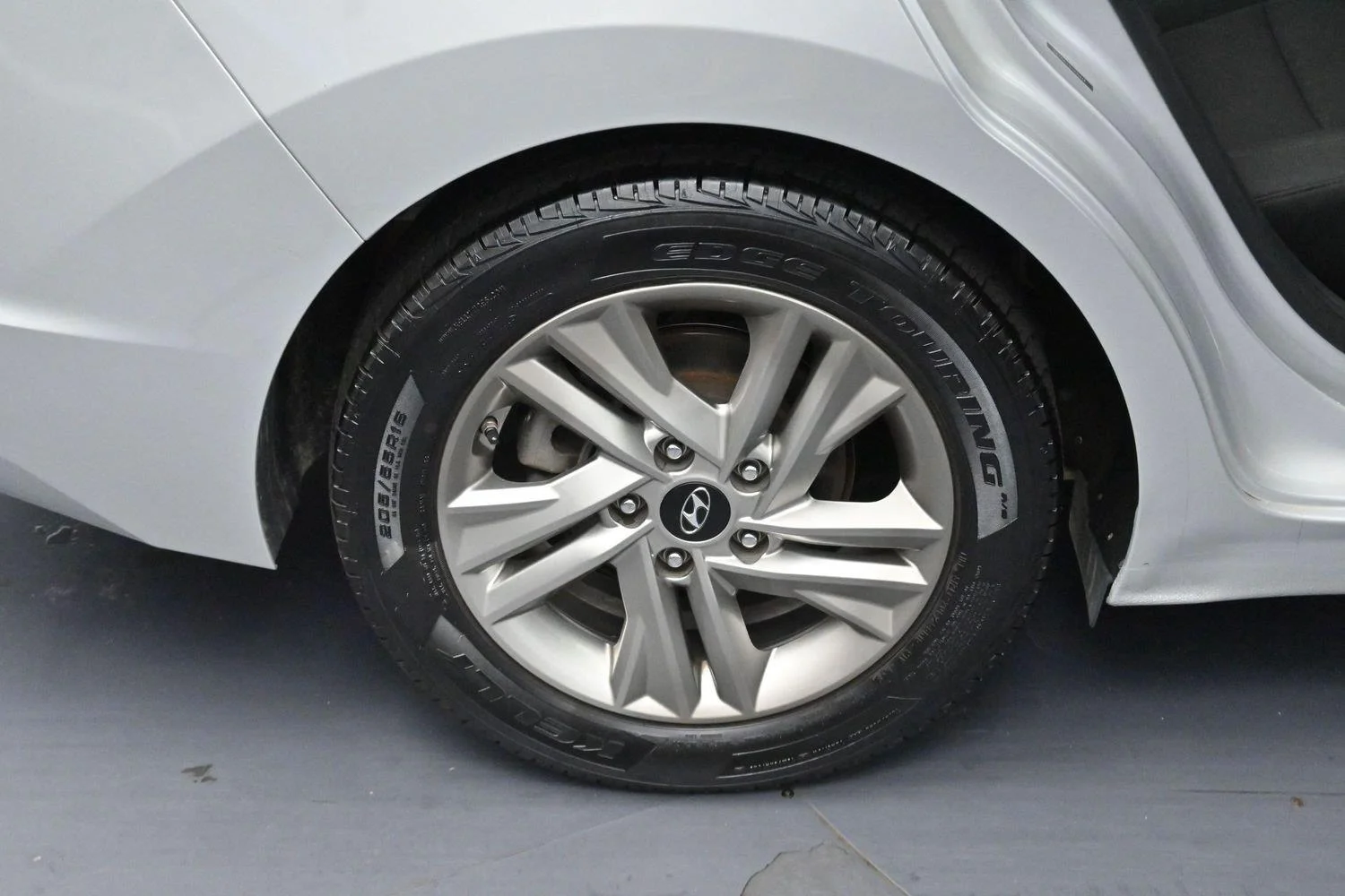 Used 2020 Symphony Silver Hyundai SEL image 31