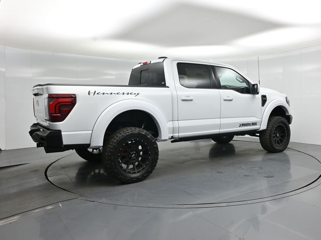 New 2025 Oxford White Ford Lariat image 29
