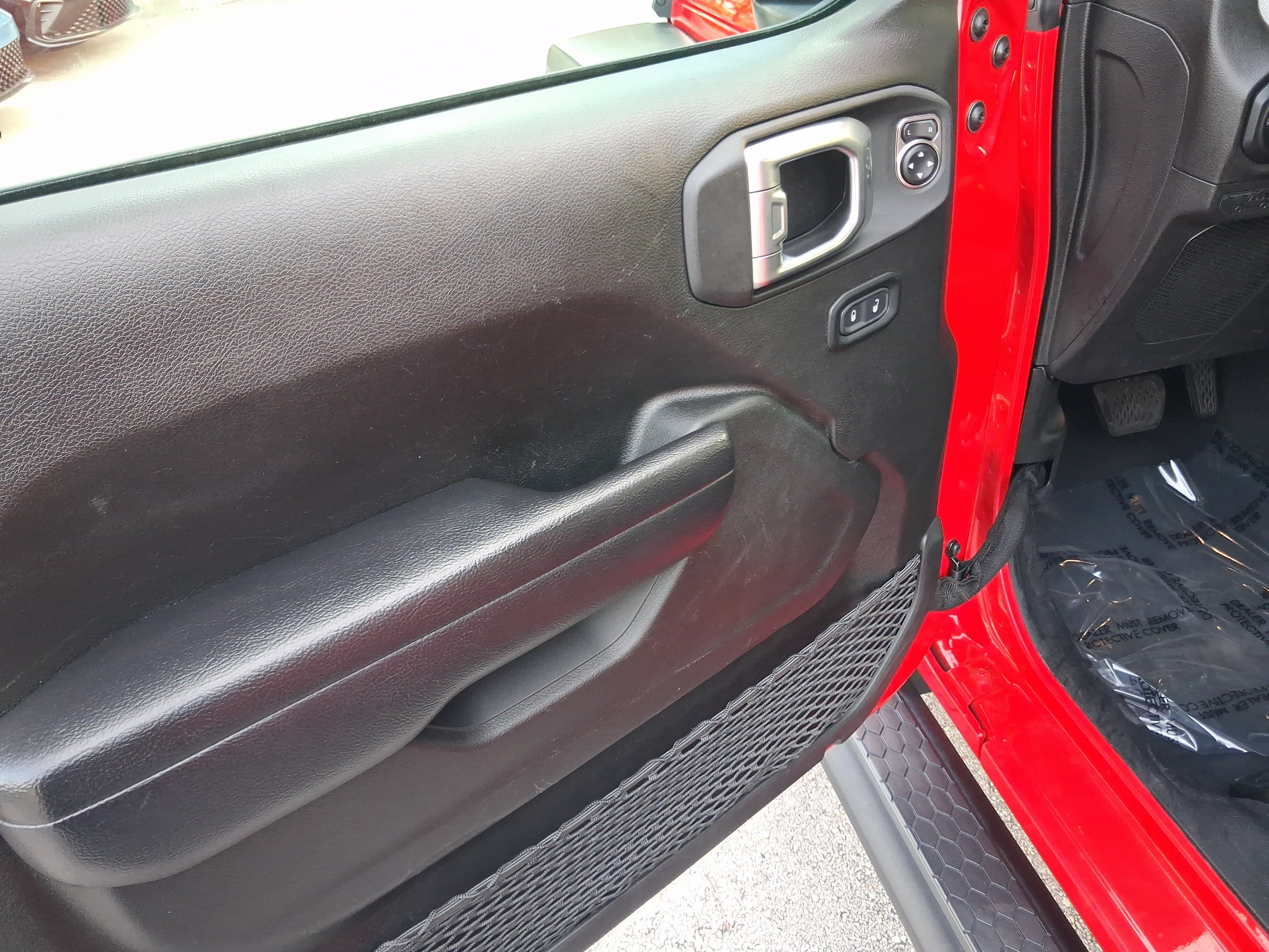 Used 2024 Red Jeep Sport S image 15