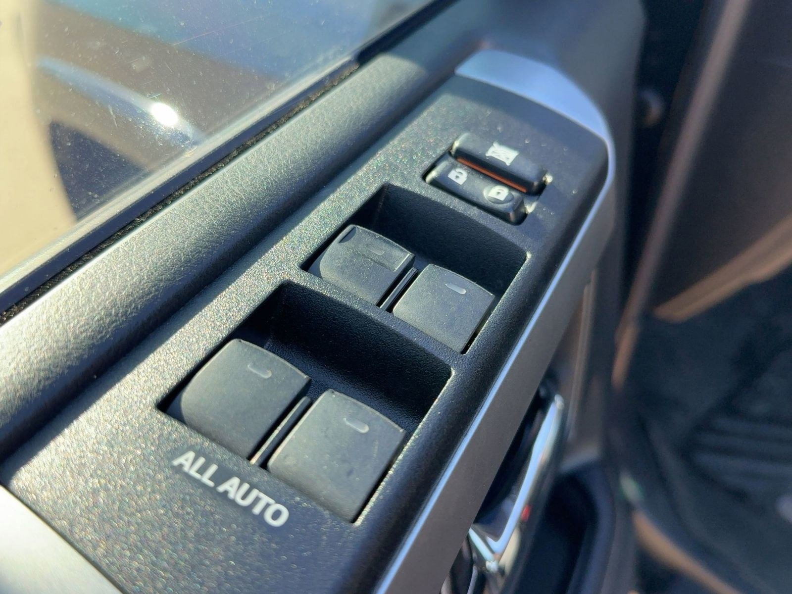 2022 Toyota 4Runner TRD Sport - Photo 12