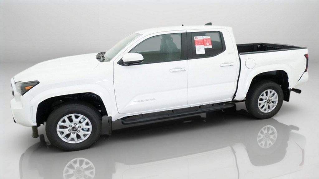 New 2026 Ice Cap Toyota SR5 image 3