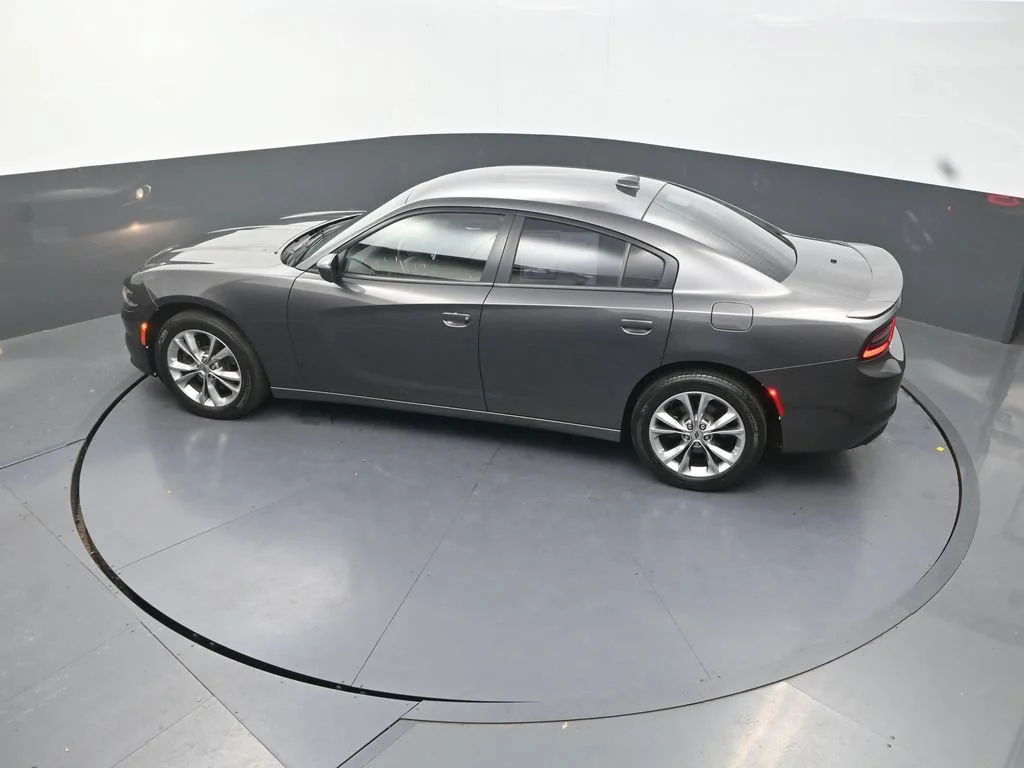 Used 2020 Gray Dodge SXT image 18