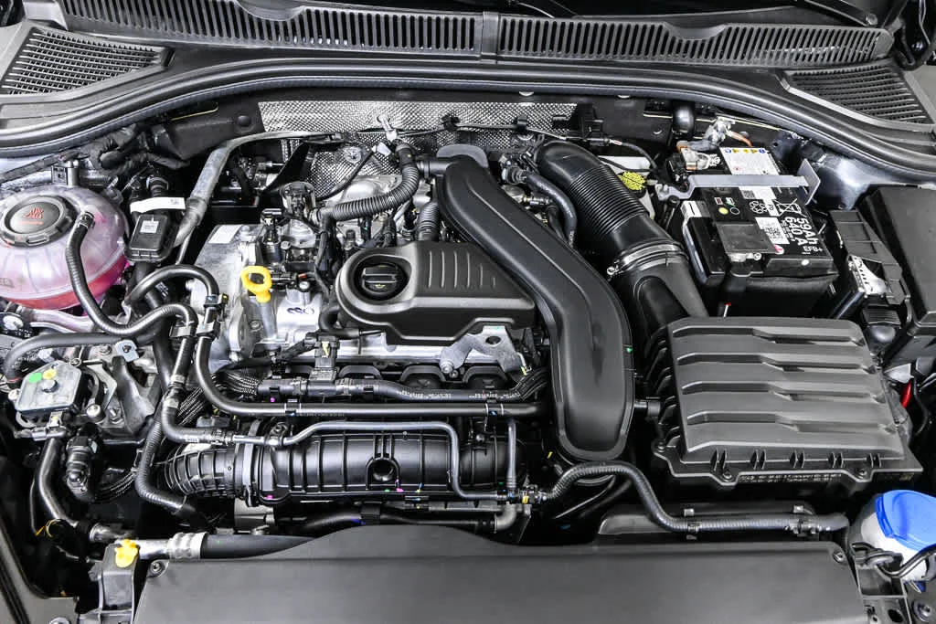 New 2026 Platinum Gray Metallic Volkswagen Sport image 32