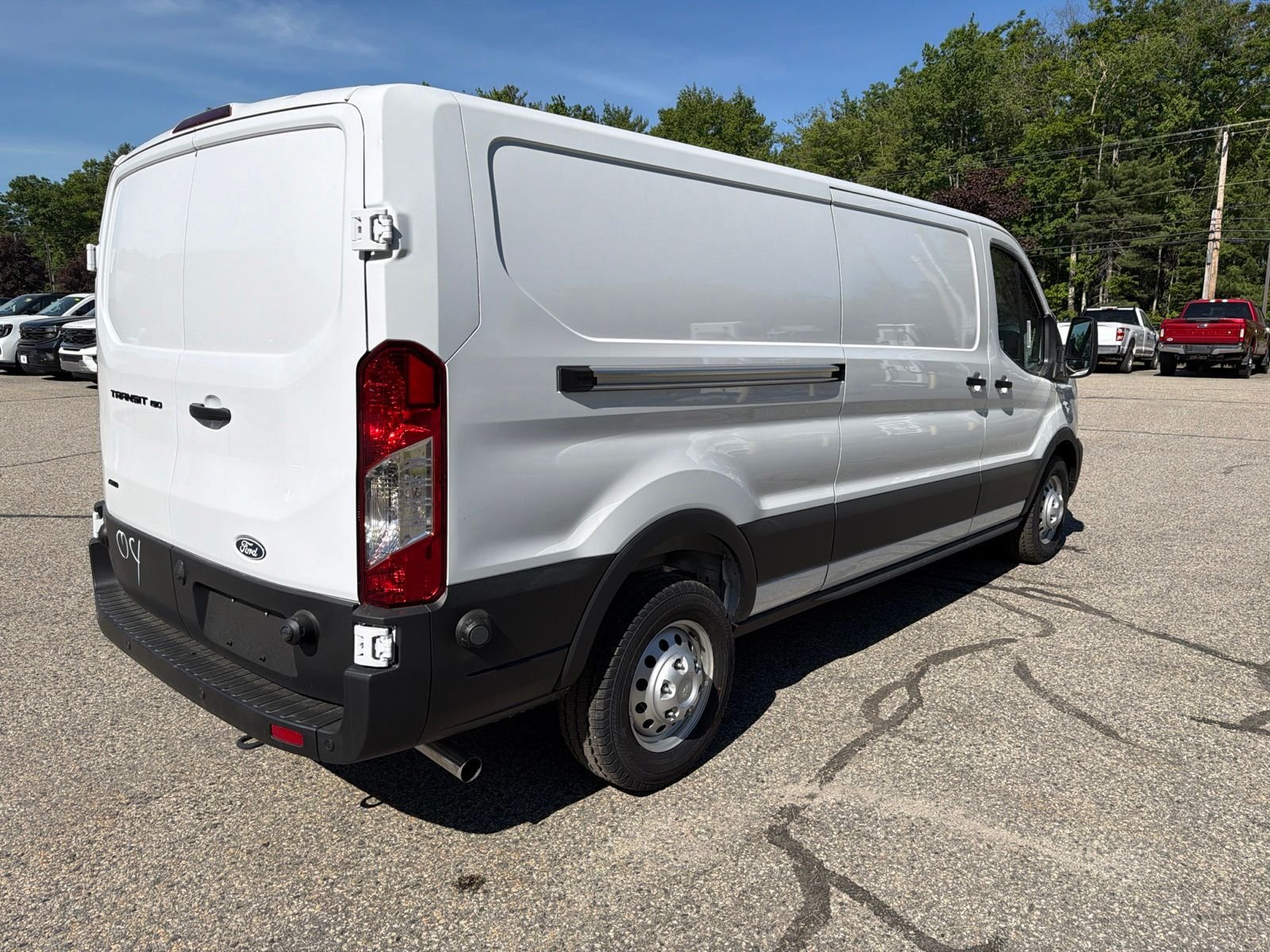 New 2026 Oxford White Ford Cargo Van image 10