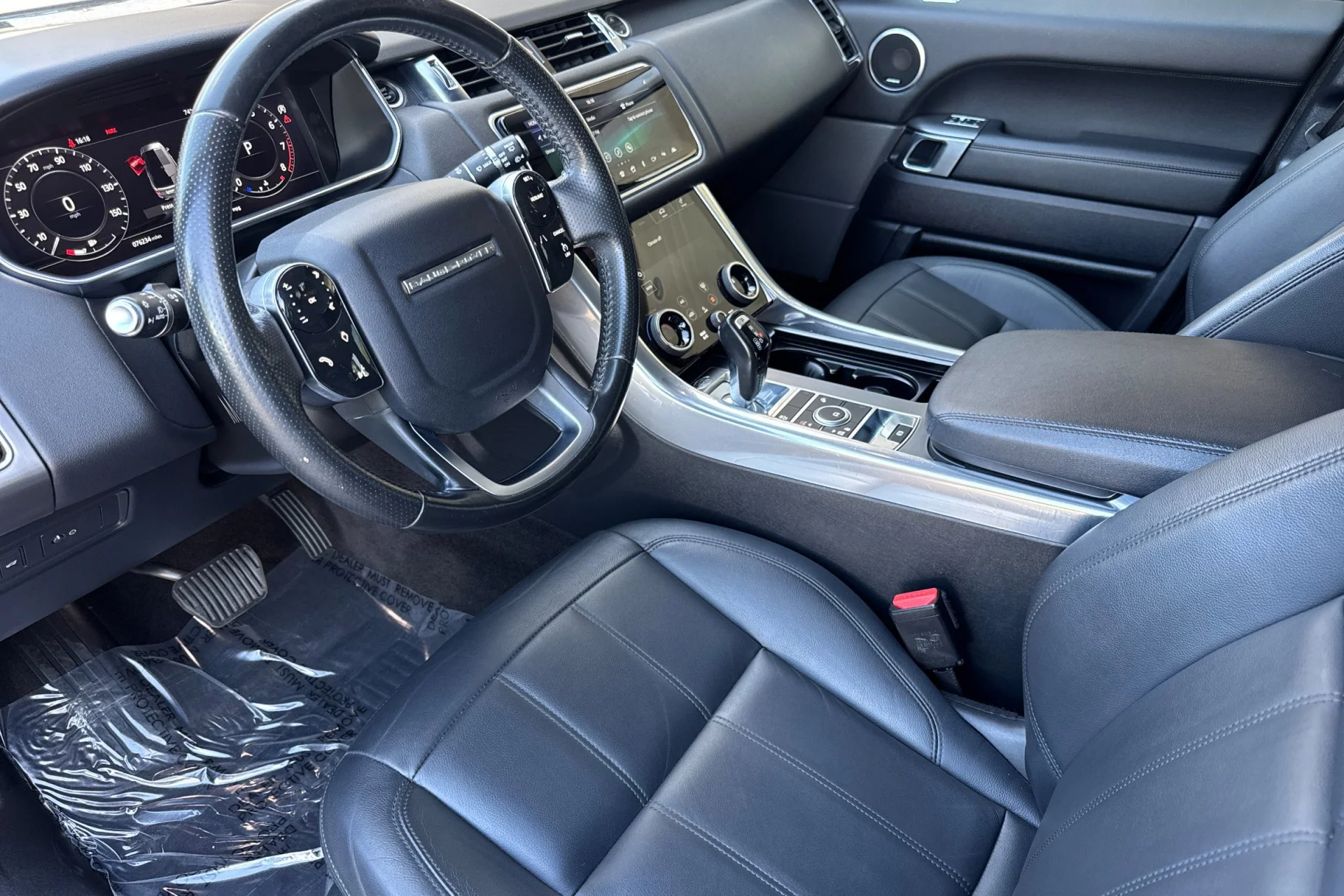 Used 2021 Eiger Grey Metallic Land Rover SE image 12