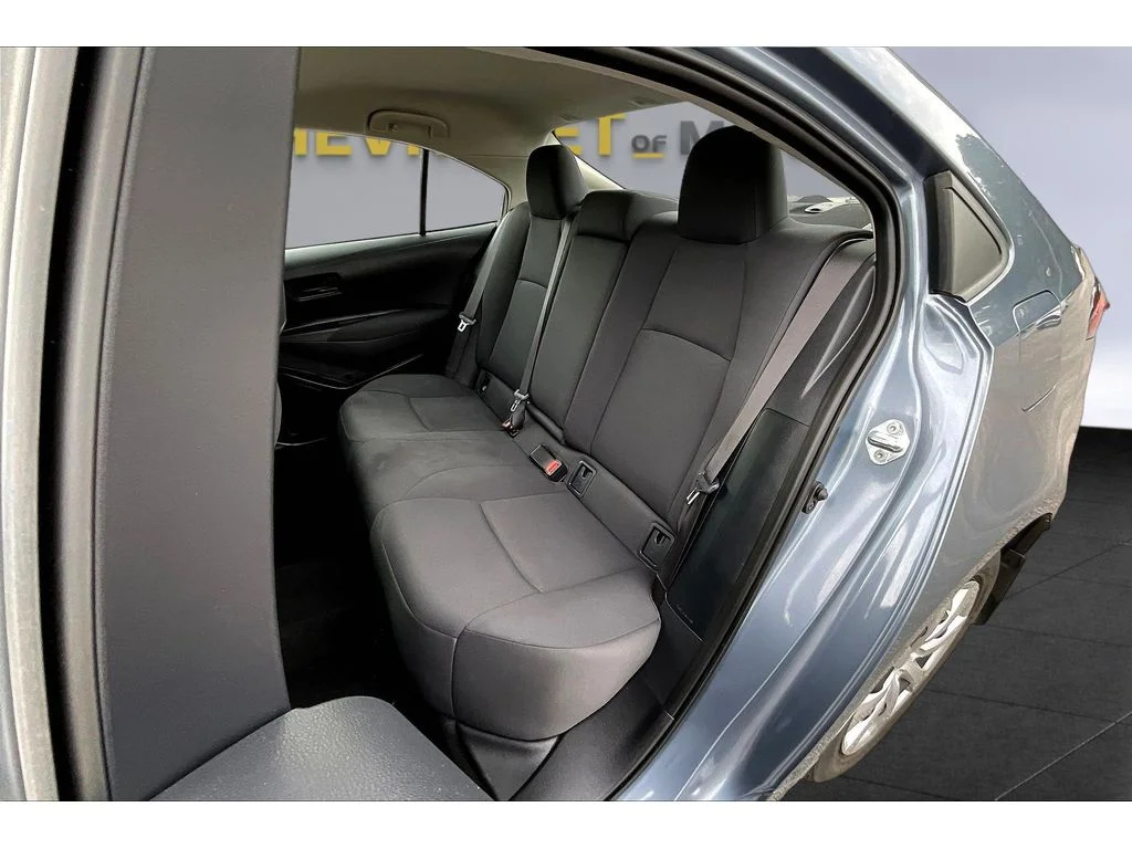 Used 2024  Toyota LE image 18