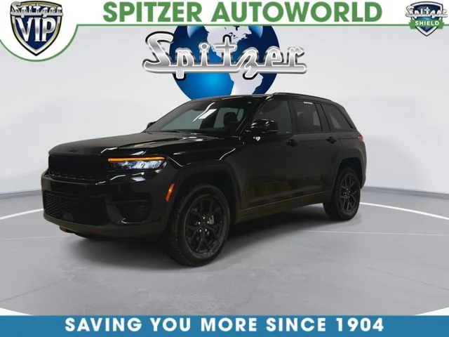 Used 2024 Black Jeep Altitude image 6