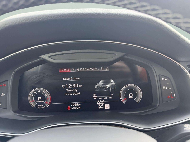 Certified Used 2025  Audi Premium Plus image 11