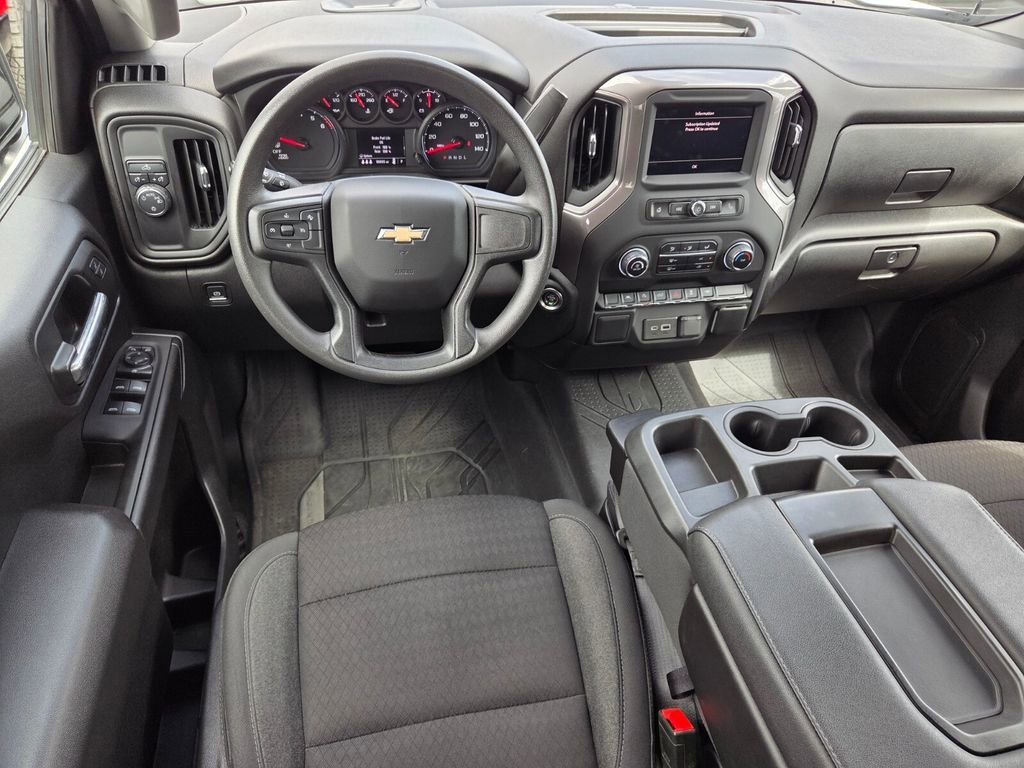 Used 2024 Summit White Chevrolet Custom image 9