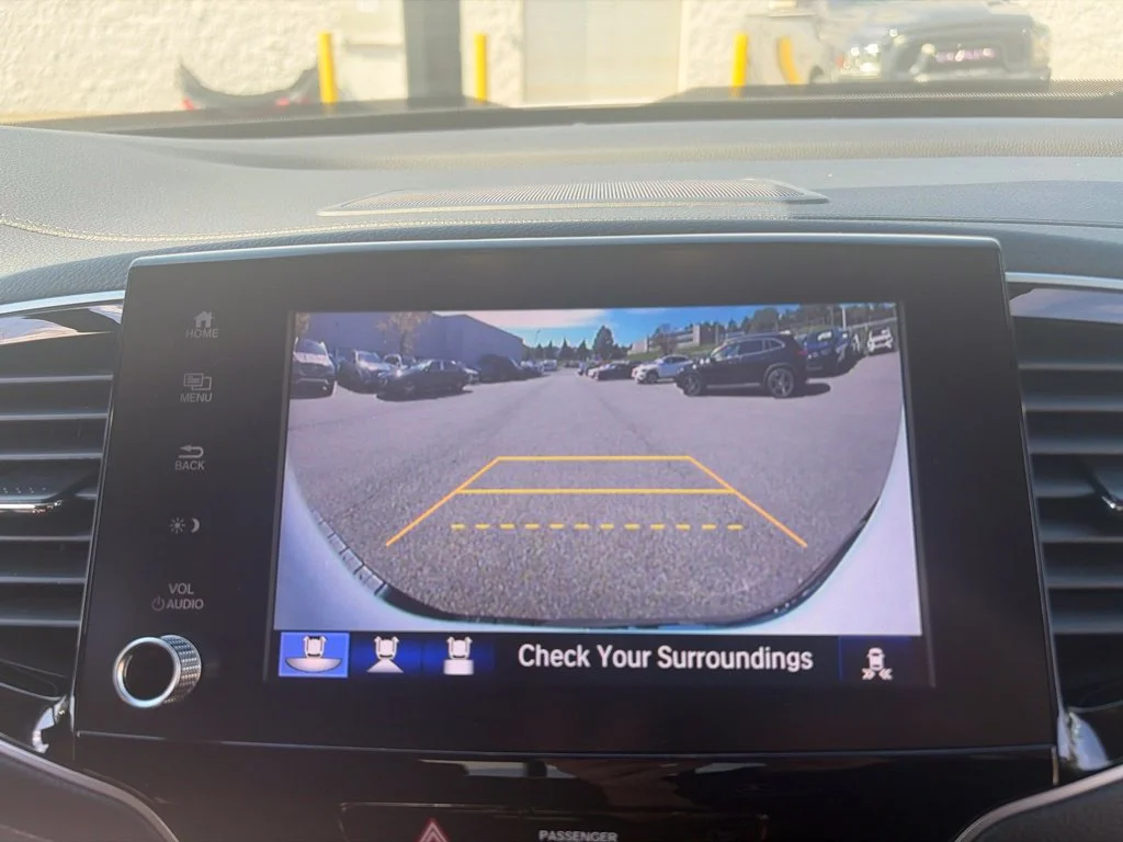 Used 2023 White Honda RTL-E image 17