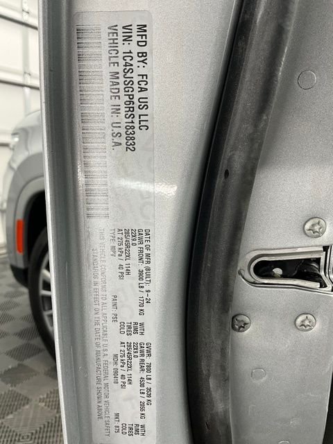 2024 Jeep Grand Wagoneer L Series III - Photo 25