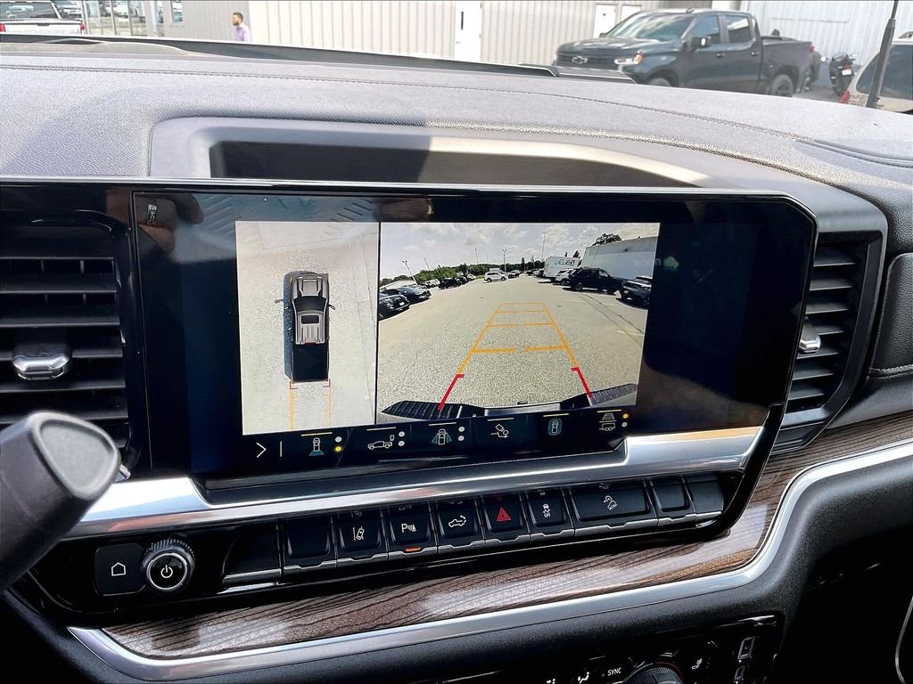 Used 2025 Gray Chevrolet LT image 19