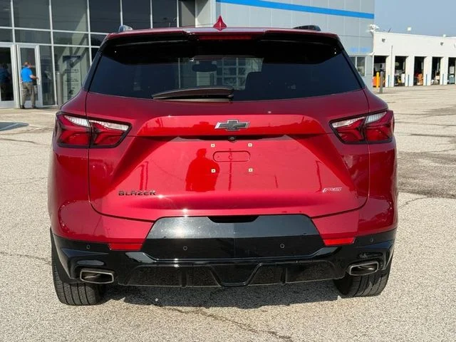 Used 2021 CHERRY RED TINTCOAT Chevrolet RS image 32